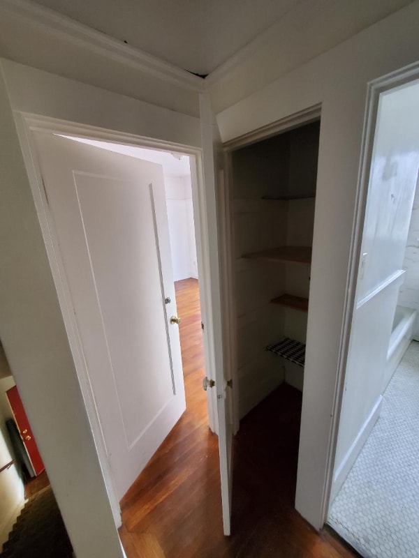 Foto del edificio - 6 College Ave