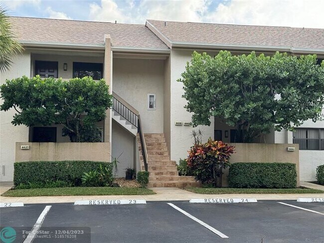 Foto del edificio - 4443 NW 22nd Rd