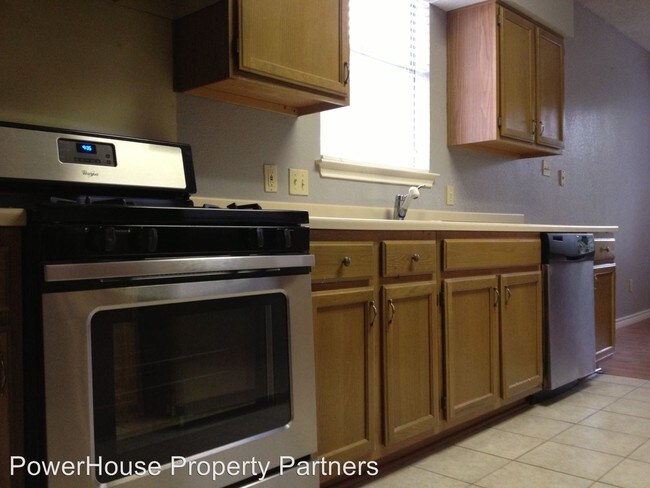 Building Photo - 3 br, 2 bath House - 13113 Broughton Way