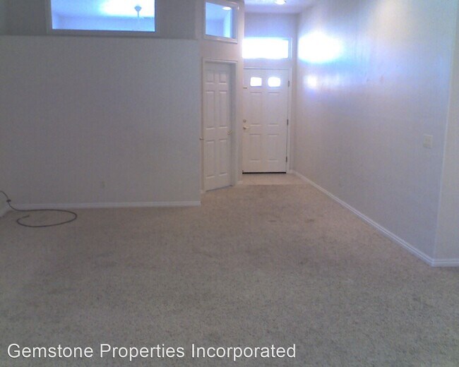 Foto del edificio - 3 br, 2 bath House - 2560 W. 225 N.