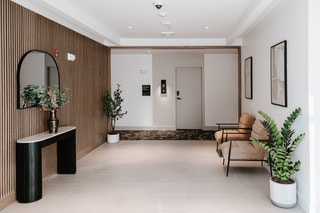 Lobby - Linden Apartments
