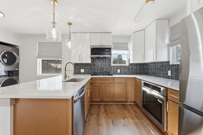 Photo - 3615 Kenmar Rd House