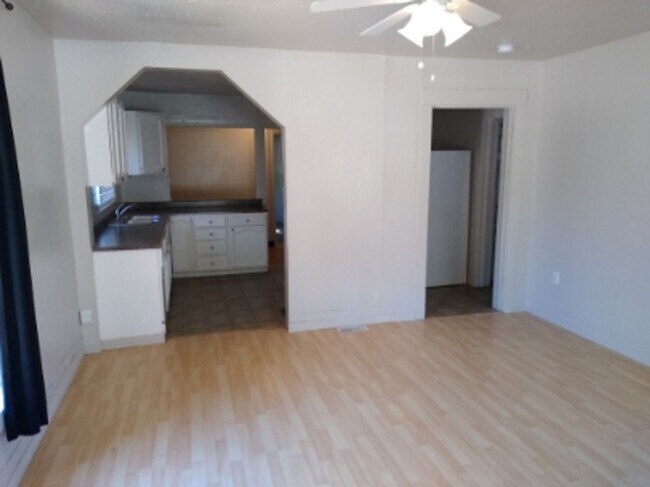 Foto del edificio - 3 Bedroom 2 Bath House