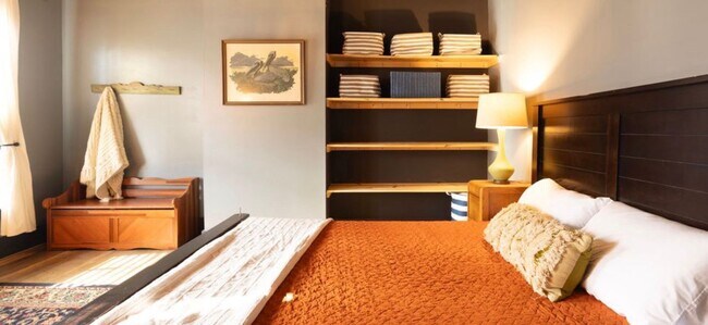 Foto del edificio - 5 Bedroom/3.5 Bath home