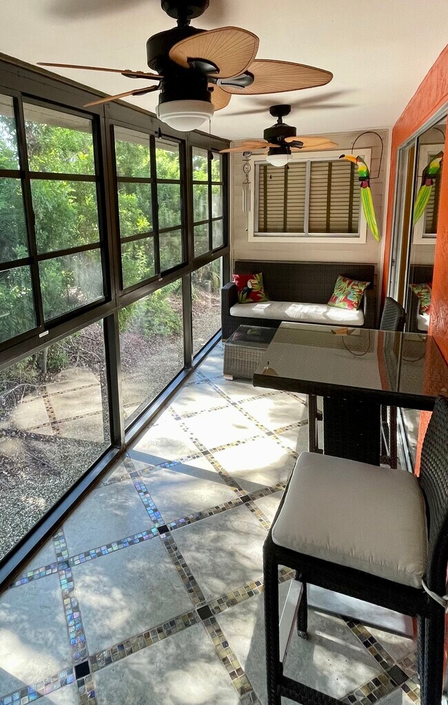 Building Photo - 14861 Summerlin Woods Dr