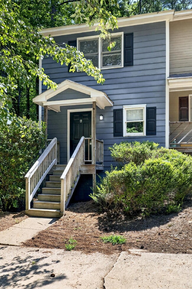 Building Photo - 5541 Kaplan Dr