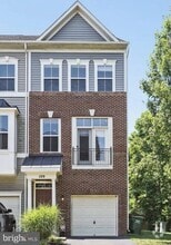 Building Photo - 109 Bellingham Dr