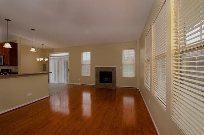 Foto del edificio - 25243 Colligan St