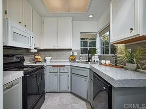 Building Photo - 1622 Camino Rociar