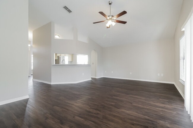 Foto del edificio - 10344 Little Econ St