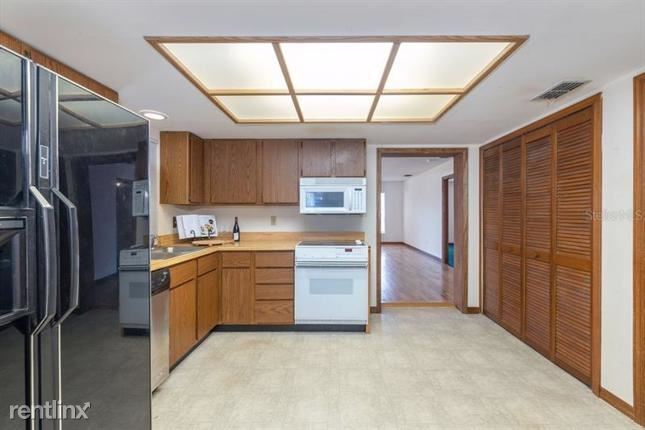 Foto del edificio - 3 br, 2 bath House - 966 Crosley Dr