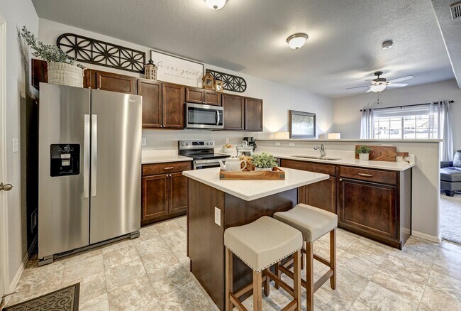 Foto del edificio - 7604 Sand Lake Heights