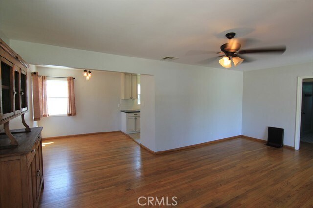 Foto del edificio - 341 N Pine St