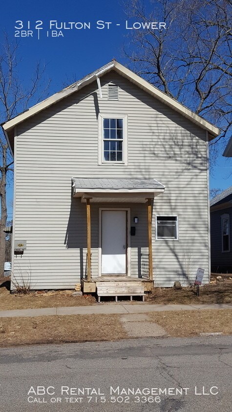 Primary Photo - Lower Level 2 bedroom duplex