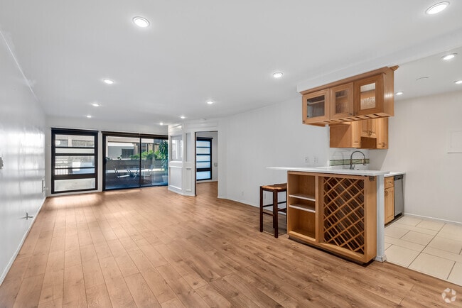 Building Photo - 7742 Redlands St