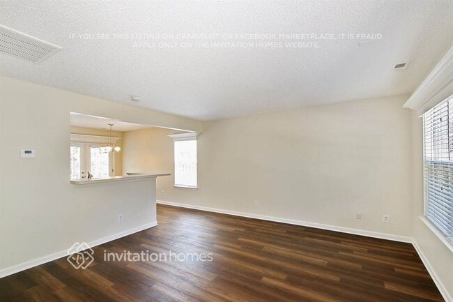 Foto del edificio - 166 Brantley Pl Dr