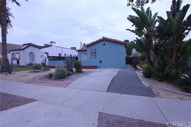 Building Photo - 3373 Falcon Ave