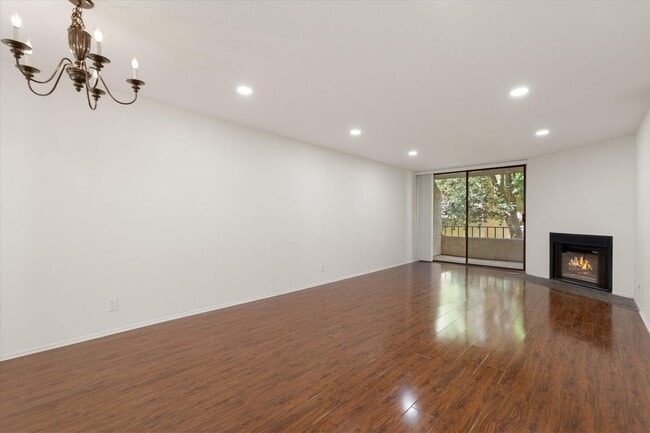 Building Photo - 4141 Via Marisol