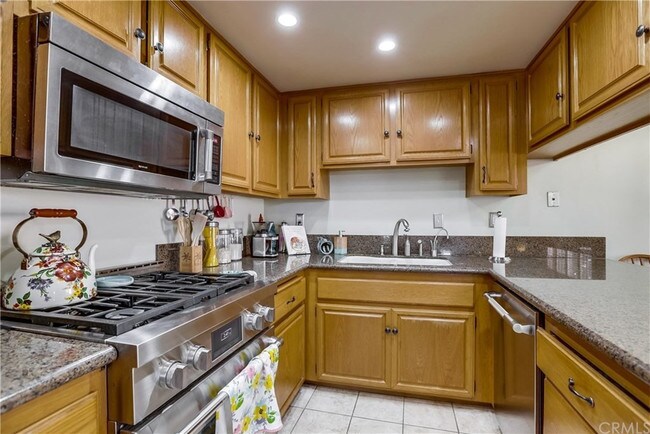 Foto del edificio - 920 W Hamilton Ave