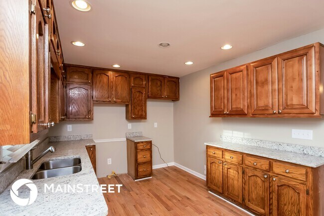 Foto del edificio - 2073 Shillingwood Dr NW