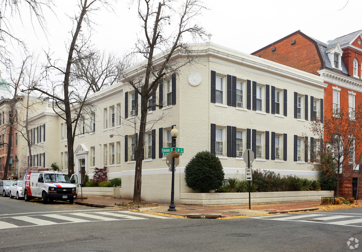 Primary Photo - Apartment 201, Potomac House