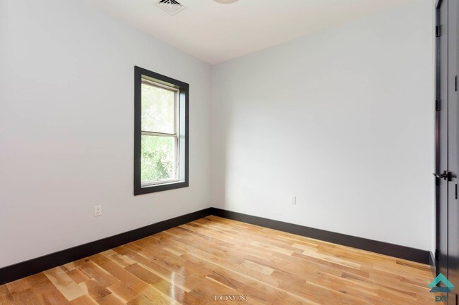 Building Photo - 1322 Prospect Pl