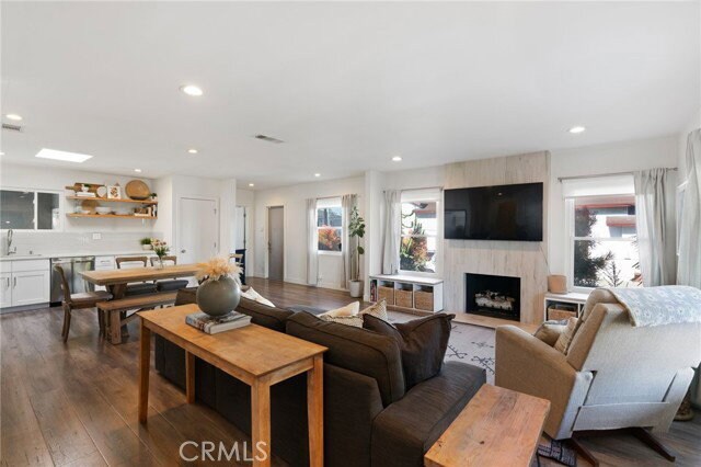 Foto del edificio - 7901 Flight Ave