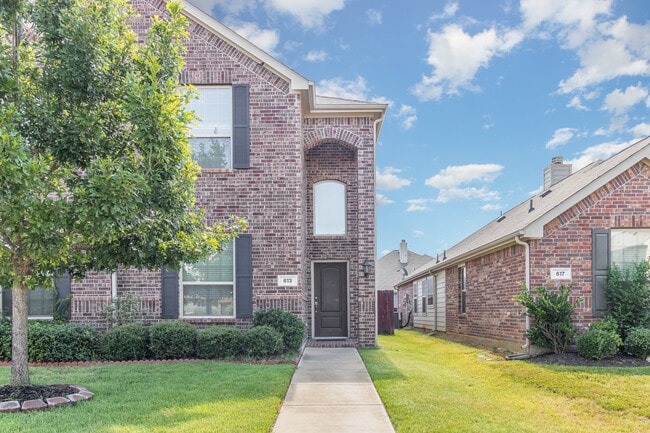 Foto del edificio - 613 Wounded Knee Dr