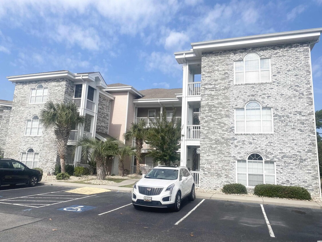 4713 Wild Iris Dr, Myrtle Beach, SC 29577 Condo for Rent in Myrtle Beach, SC