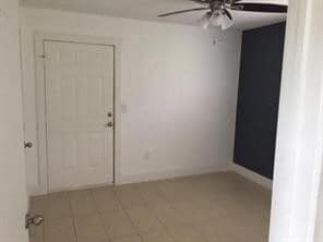 Building Photo - 1711 Fourcade St