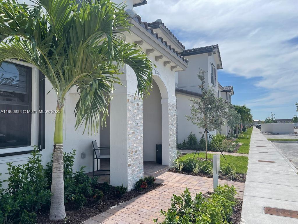 Primary Photo - 24839 SW 113th Pl