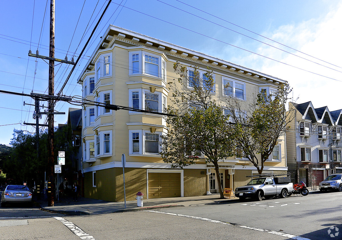 Foto principal - 1701 Grove St