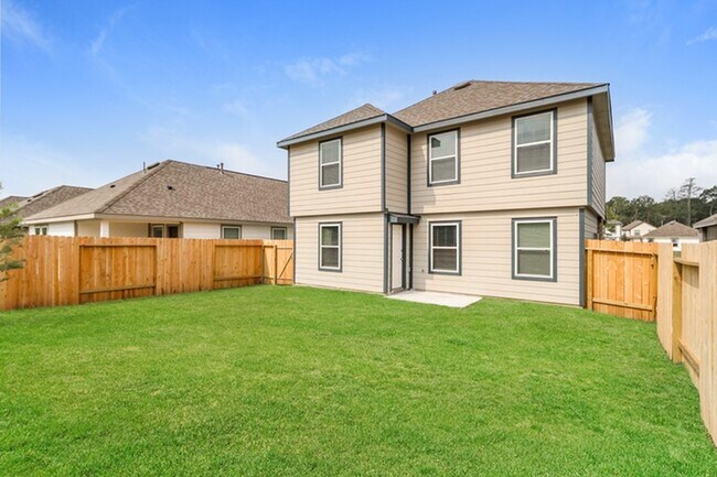 Building Photo - 2847 Briggs Dr