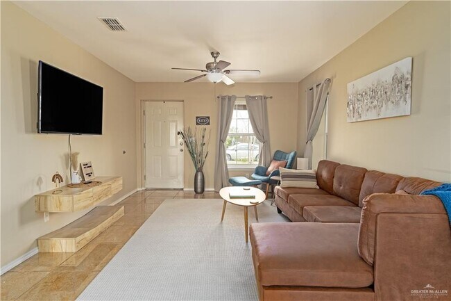 Building Photo - 919 Dolores Huerta Cir N