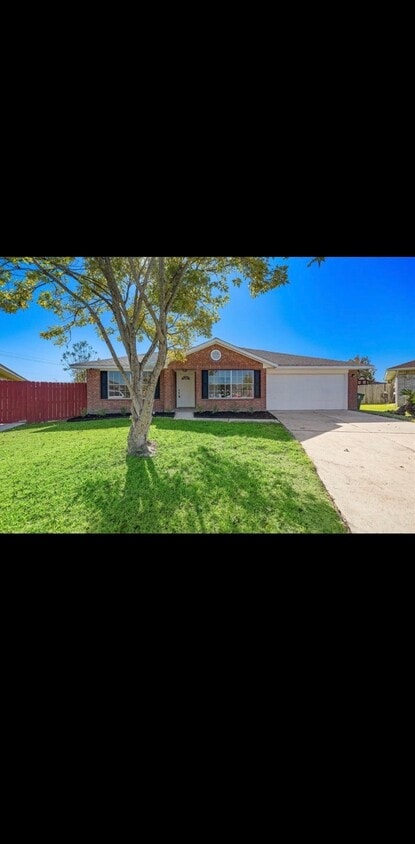 Foto principal - 11026 Malden Dr