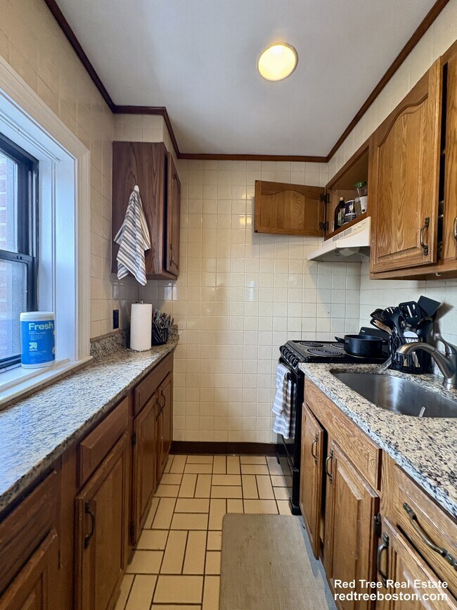 Foto del edificio - 914 Beacon St