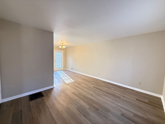 Photo - 100/102 Citation Ct Apartment