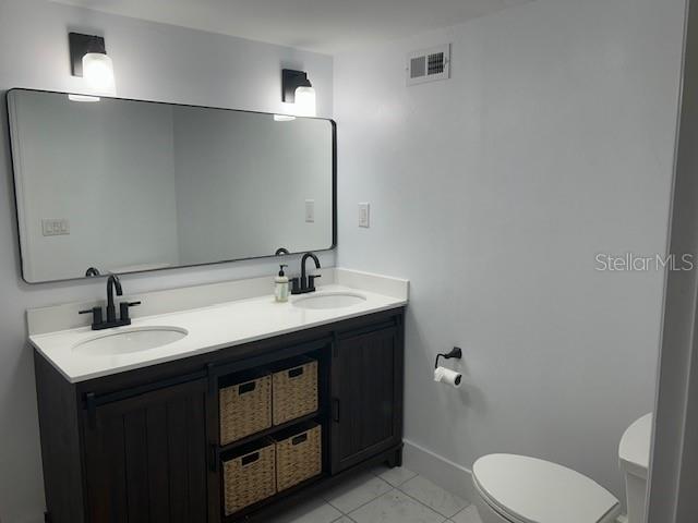Foto del edificio - 814 NE 7th Pl