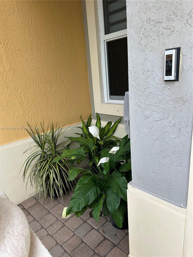 Foto del edificio - 8548 SW 166th Pl