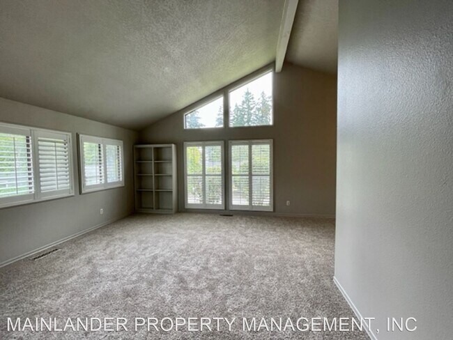Building Photo - 2 br, 2 bath House - 6680 PALOMINO CIR