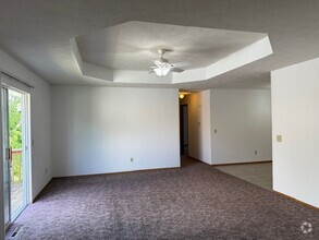 Building Photo - 1231 Vintage Ln