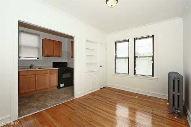 Foto del edificio - 7924 S Vernon Ave