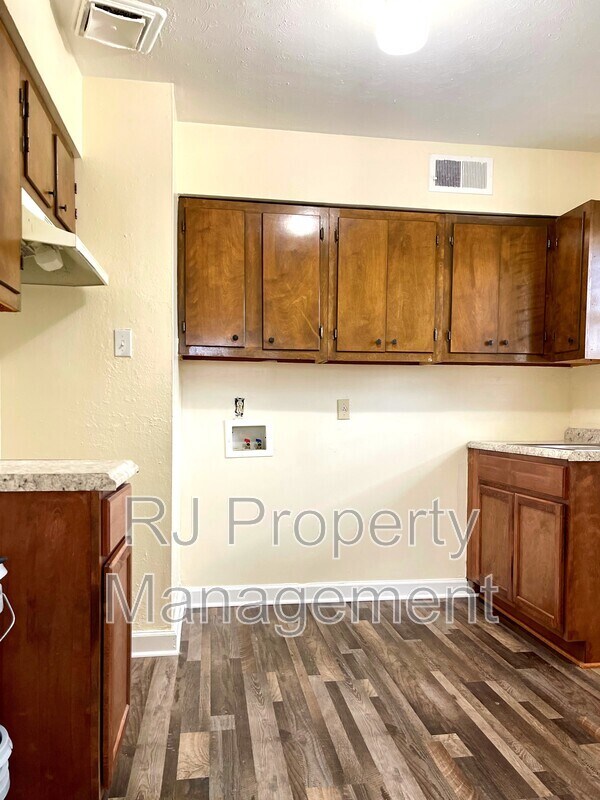 Foto del edificio - 3678 Neely Rd