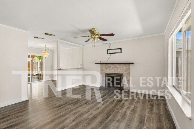 Building Photo - 3525 Cattle Dr