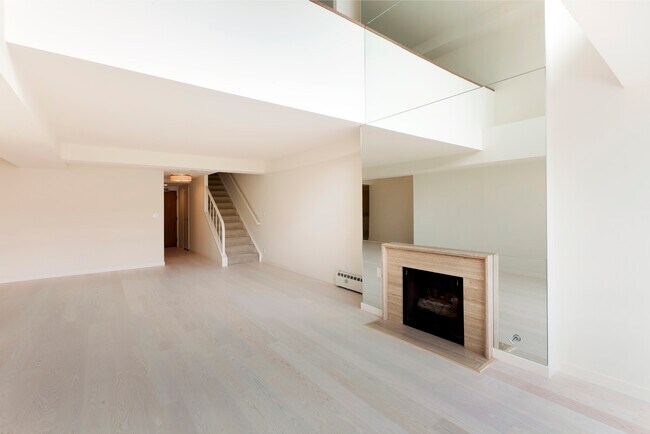 Building Photo - 1177 California St