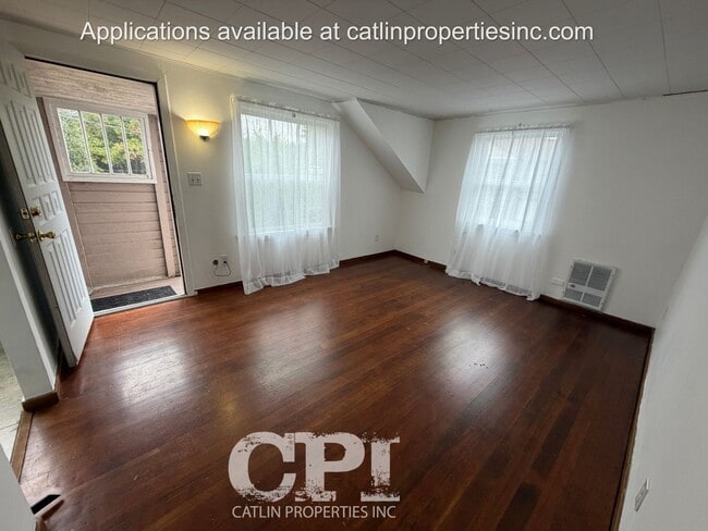 Building Photo - 405 6th Ave N