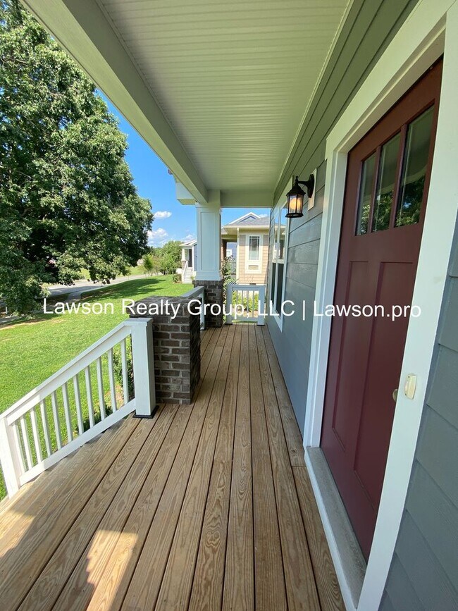 Foto del edificio - Craftsman Style One Level Living in Southw...