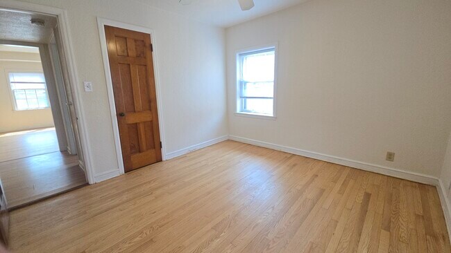Foto del edificio - 2311 N 91st St