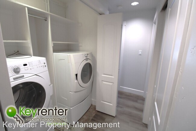 Foto del edificio - 3 br, 2 bath House - 504 Mulberry Ct.