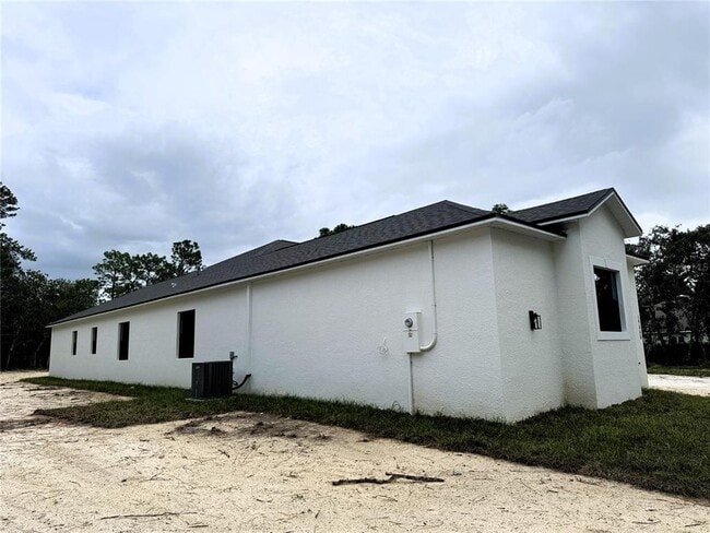 Building Photo - 19008 Retriever Rd